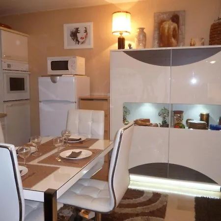 Lovely With Terrace Apartment
