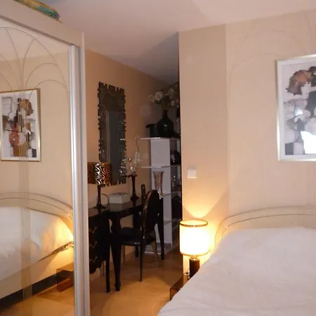Апартаменты Lovely With Terrace *