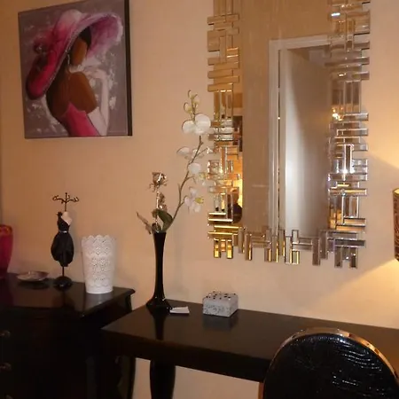 Apartmán Lovely With Terrace *